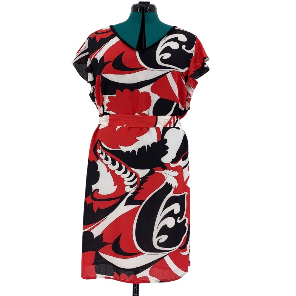 Smashed Lemon NWT Patterned Ruffled Sleeve V-Neck Dress with Tie Waist, 12